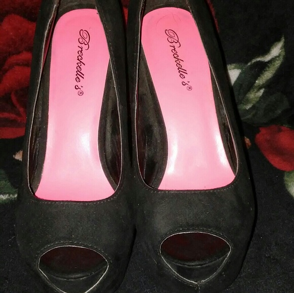 High heels - Picture 3 of 3